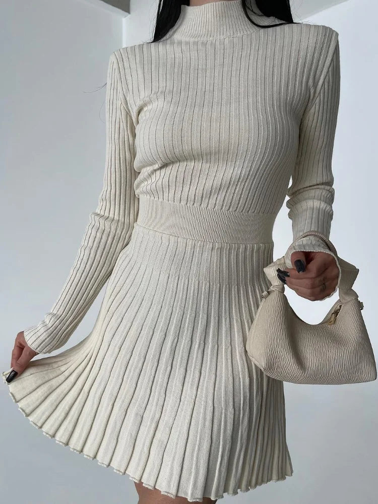 Long Sleeve Short Knitted Dress