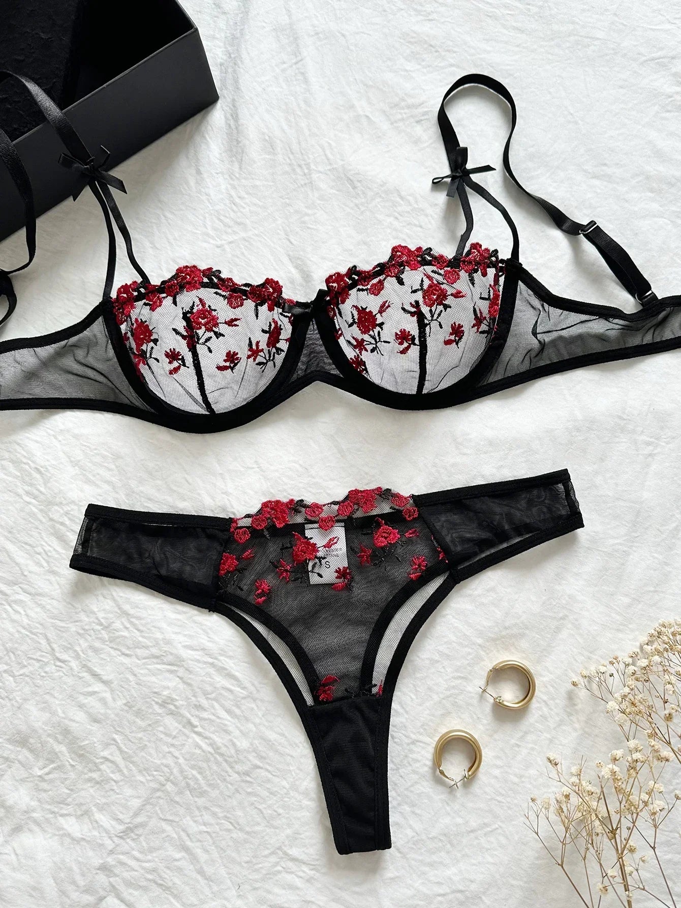 Night Beautiful Sexy Women 2 Piece floral Embroidery lingerie